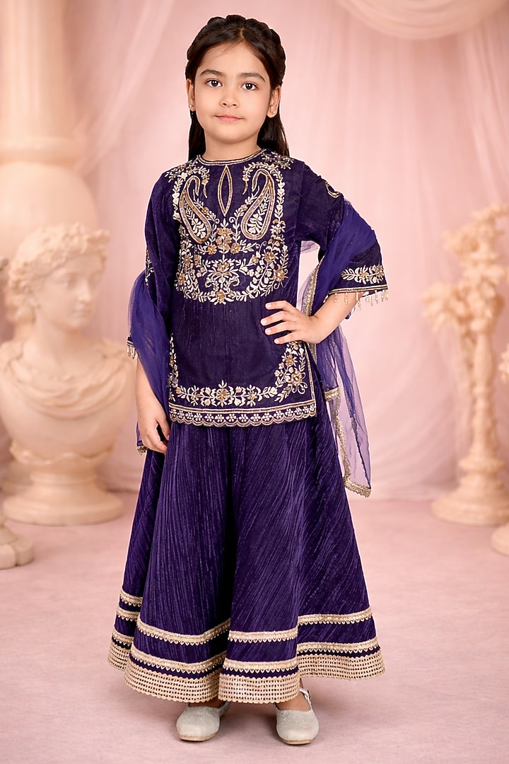 Blue Velvet Embroidered Kurta Set For Girls by Devykids at Pernia's Pop Up Shop