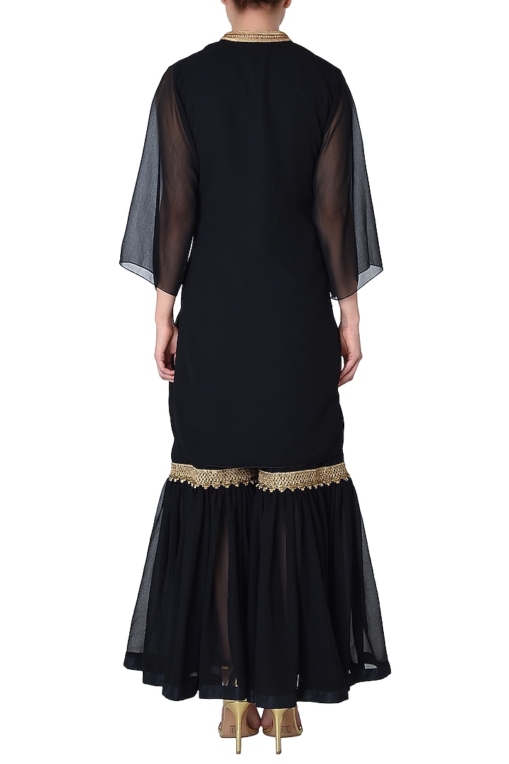 Black embroidered kurta with gharara pants set available only at Pernia's Pop Up Shop.