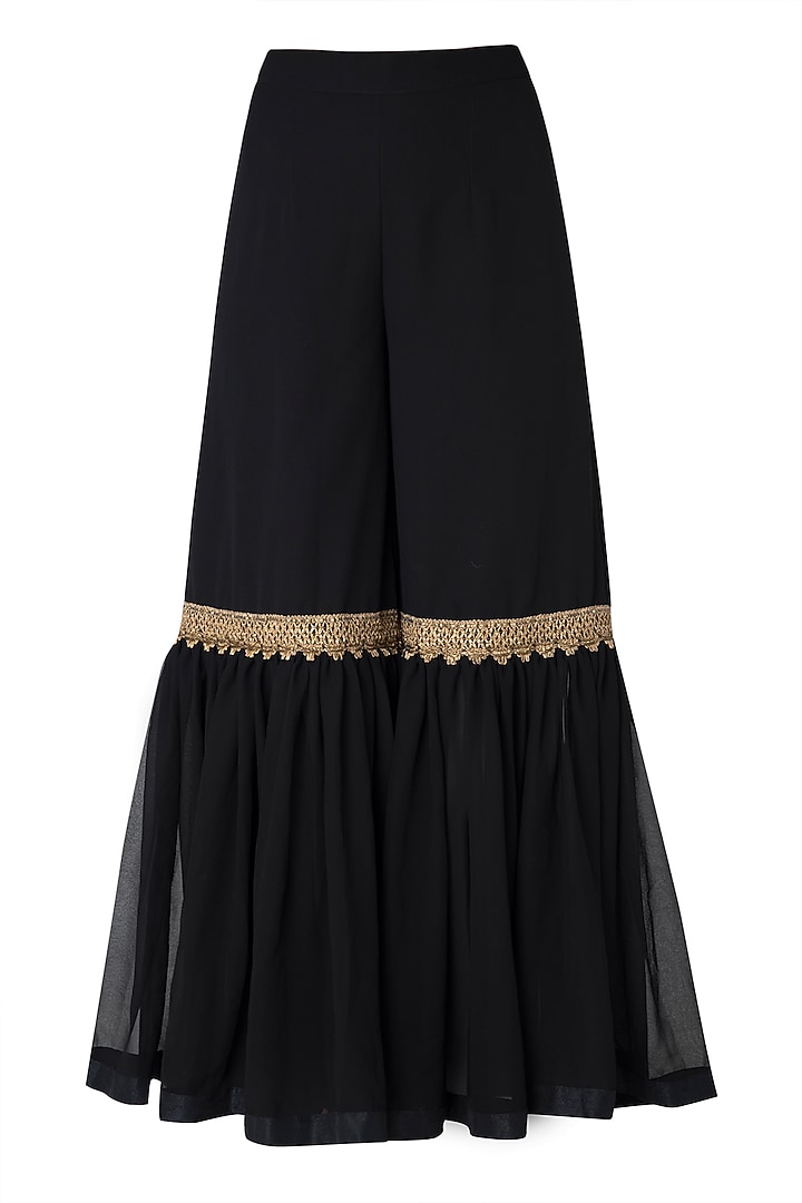 Black embroidered kurta with gharara pants set available only at Pernia's Pop Up Shop.