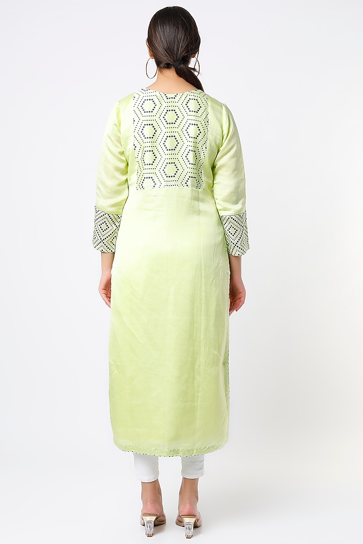 Lime Handloom Linen Kurta by Tina Eapen at Pernia's Pop Up Shop