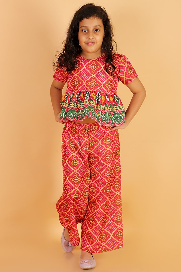 Red Cotton Printed Co-Ord Set For Girls by Teeni's Kidswear