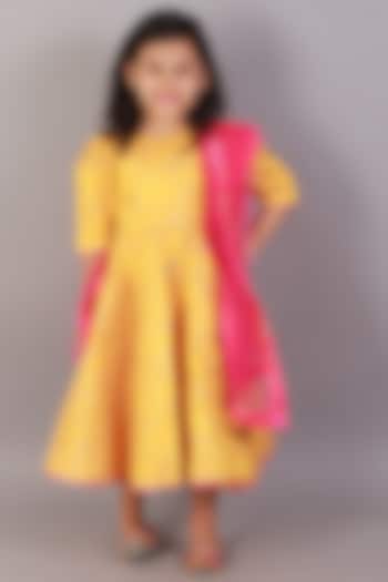 Yellow Raw Silk Printed Anarkali Set For Girls by Teeni's Kidswear
