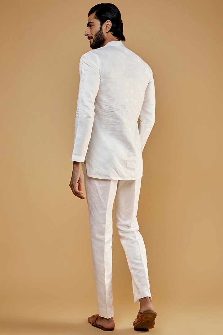 White Hemp & Cotton Blend Embroidered Kurta Set by The Harra Label at Pernia's Pop Up Shop