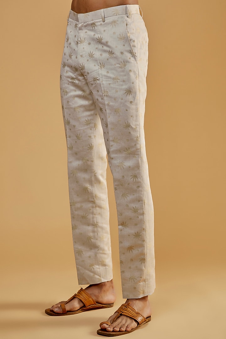 Beige Cotton Blend Thread Embroidered Kurta Set by The Harra Label at Pernia's Pop Up Shop