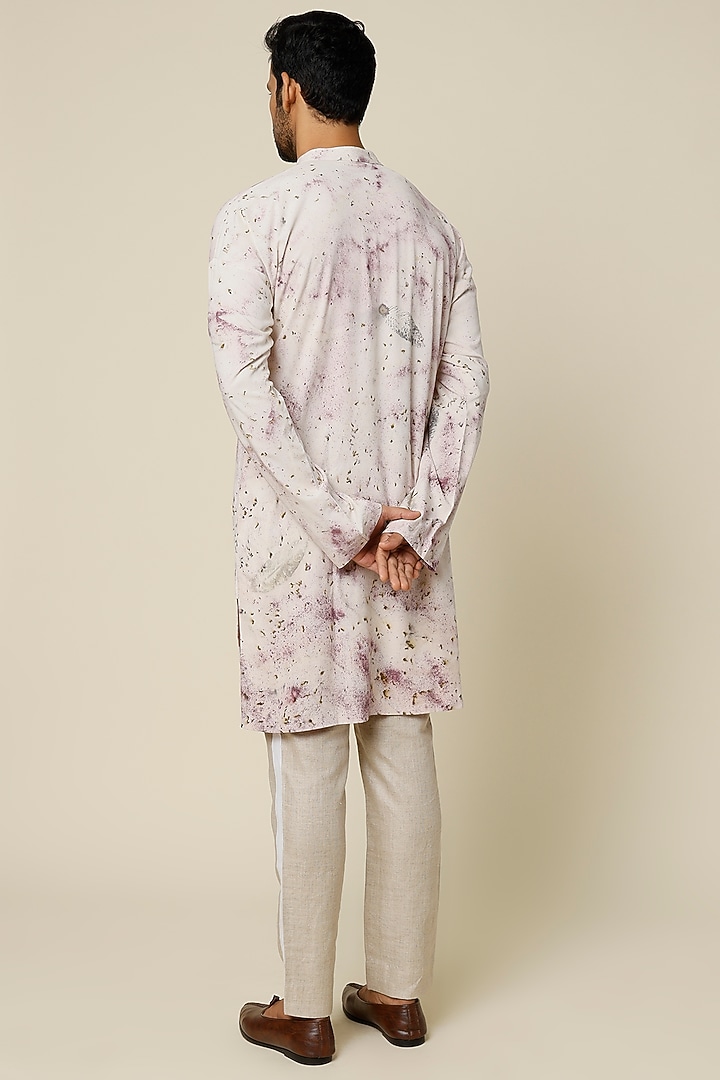 Purple & Pink Embroidered Kurta by The Harra Label at Pernia's Pop Up Shop