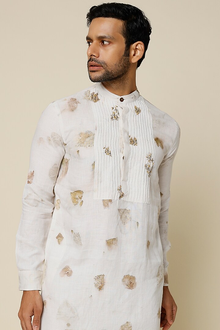 White Hemp Printed & Aari Embroidered Kurta by The Harra Label at Pernia's Pop Up Shop