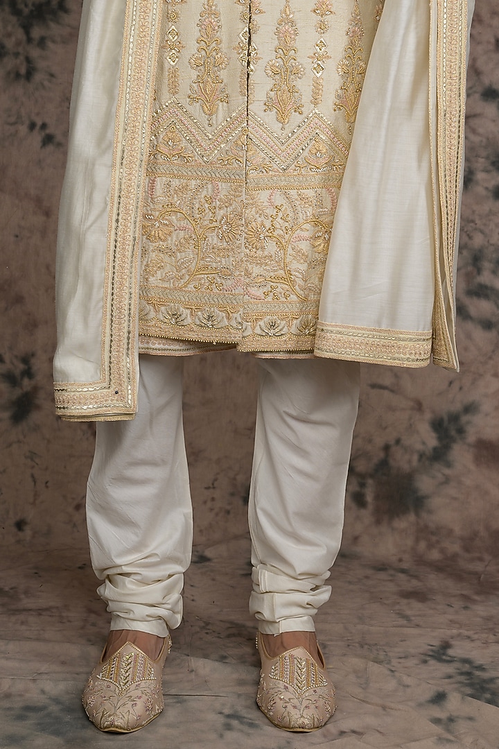 Ivory Raw Silk Embroidered Groom Sherwani Set by THE BLUES at Pernia's Pop Up Shop