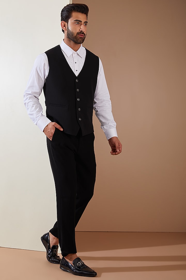 Black Japanese Fabric Cutdana Hand Embroidered Tuxedo Set by THE BLUES at Pernia's Pop Up Shop