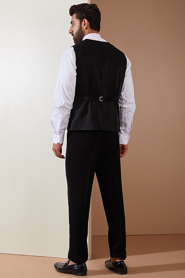 Black Japanese Fabric Cutdana Hand Embroidered Tuxedo Set by THE BLUES at Pernia's Pop Up Shop