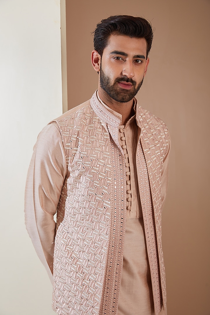 Pink Cotton Silk Mirror Embroidered Indo-Western Set by THE BLUES at Pernia's Pop Up Shop