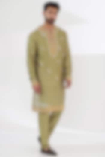 Green Poly Silk Embroidered Kurta Set by THE BLUES