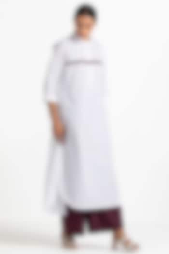 White Printed Pleated Shirt Kurta Set by Three at Pernia's Pop Up Shop