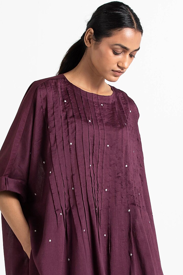 Wine Chanderi Pintucked Kaftan by Three at Pernia's Pop Up Shop