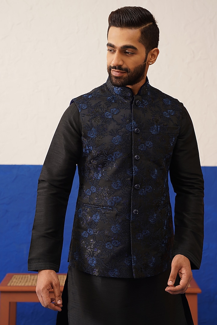 Navy Cotton Embroidered Bundi Jacket Set by The Ethnic Co at Pernia's Pop Up Shop
