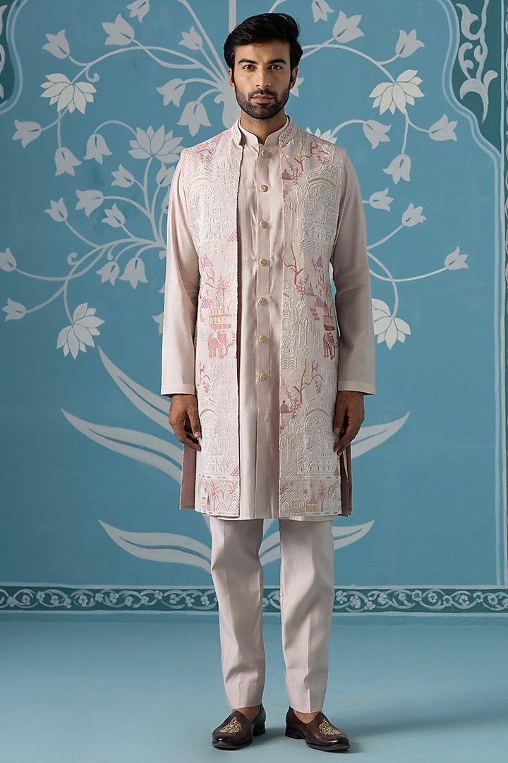 Light Onion Pink Poly Cotton Thread Embroidered Bundi Jacket Set by The Ethnic Co at Pernia's Pop Up Shop