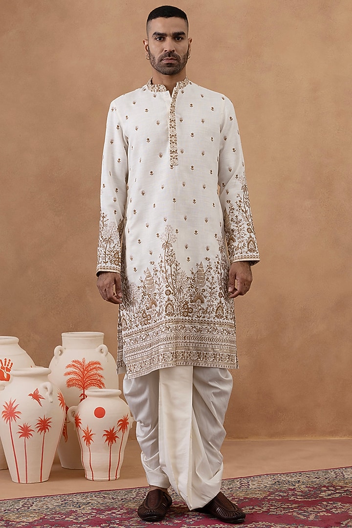 Cream Cotton Silk Machine Embroidered Kurta Set by The Ethnic Co at Pernia's Pop Up Shop