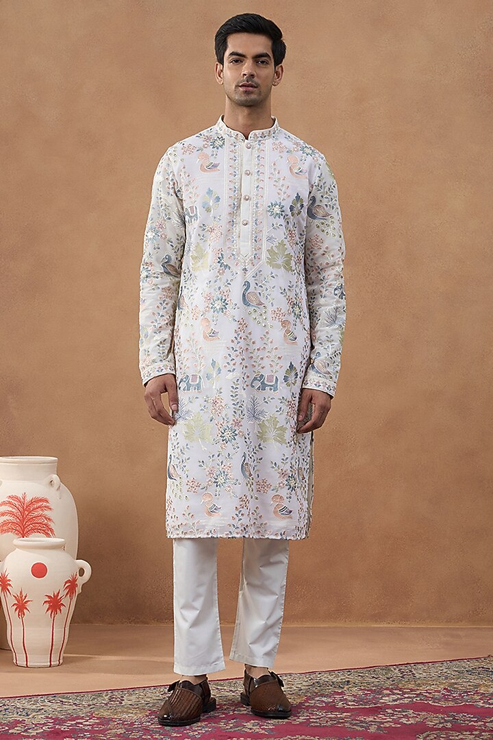 Cream Cotton Silk Floral Embroidered Kurta Set by The Ethnic Co at Pernia's Pop Up Shop