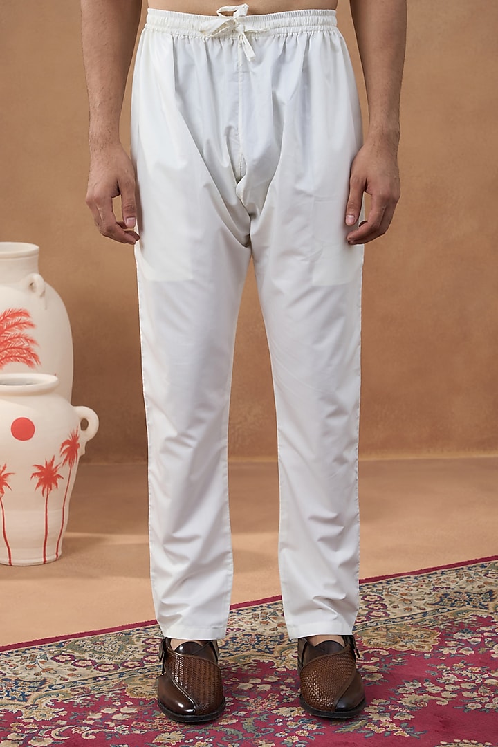 Lavender Cotton Silk Textured Brocade Kurta Set by The Ethnic Co at Pernia's Pop Up Shop