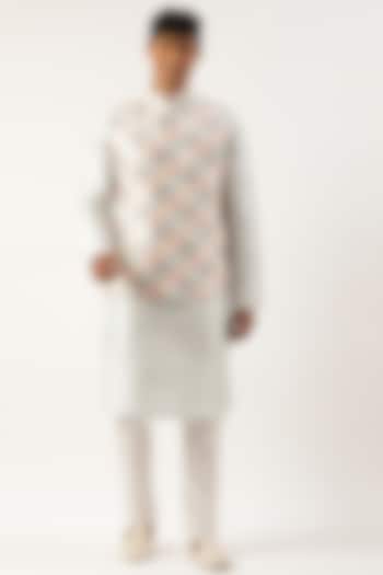 Cream Silk Cotton Embroidered Bundi Jacket Set by The Ethnic Co at Pernia's Pop Up Shop