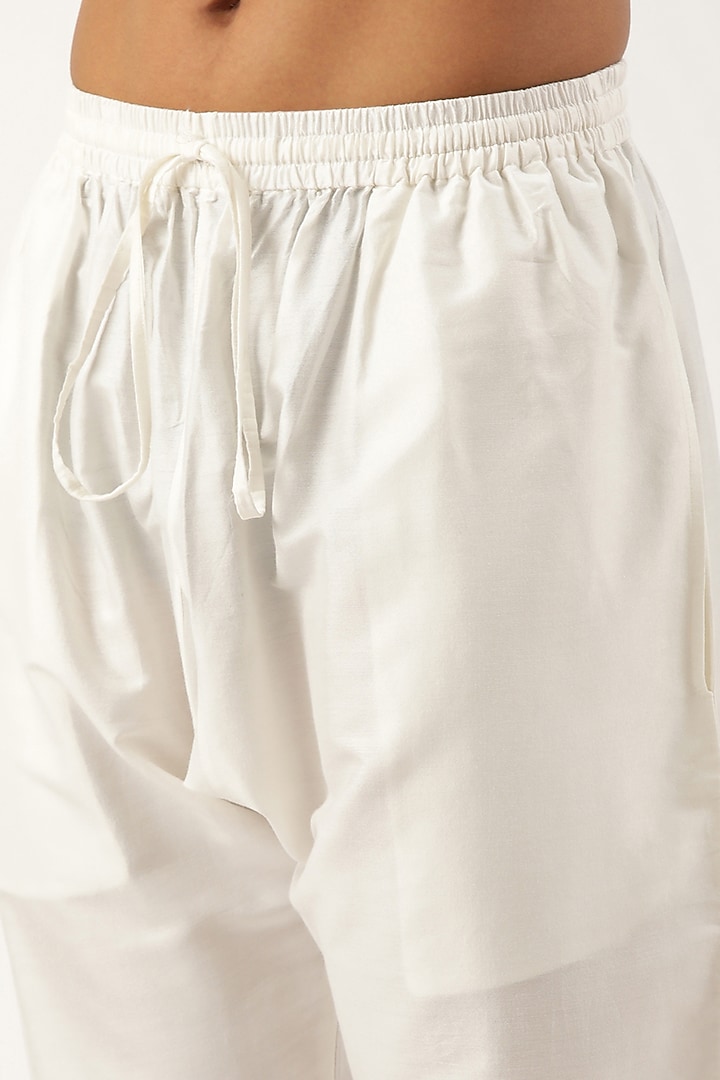 Cream Silk Cotton Embroidered Bundi Jacket Set by The Ethnic Co at Pernia's Pop Up Shop