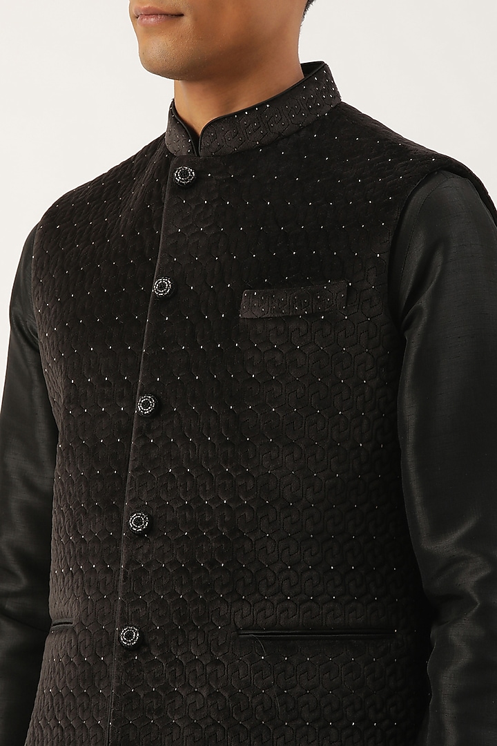 Black Velvet Quilted Bundi Jacket Set by The Ethnic Co at Pernia's Pop Up Shop