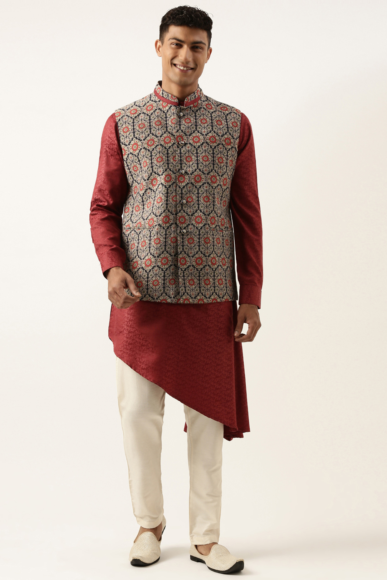 Navy Blue Silk Cotton Printed Bundi Jacket Set by The Ethnic Co at Pernia's Pop Up Shop