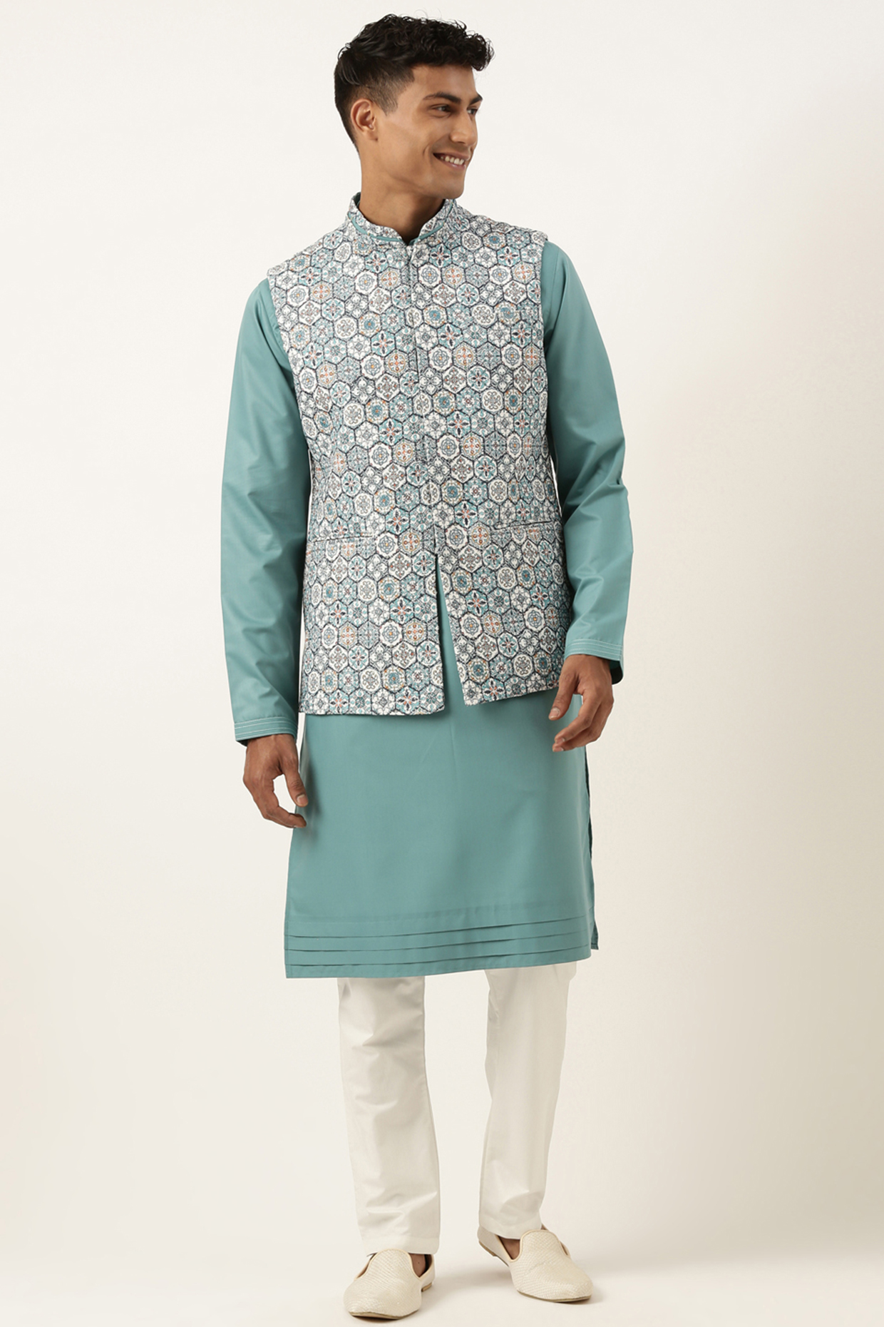 Teal Cotton Printed & Embroidered Bundi Jacket Set by The Ethnic Co at Pernia's Pop Up Shop
