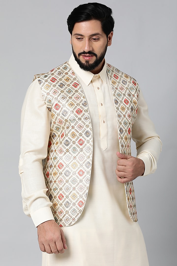 Cream Silk Cotton Bundi Jacket Set by The Ethnic Co at Pernia's Pop Up Shop