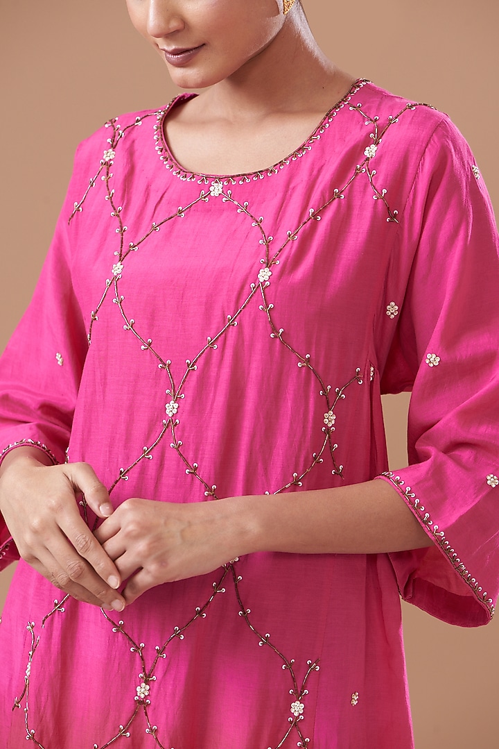 Pink & Red Ombre Cotton Silk Embroidered Kurta Set by The Pot Plant at Pernia's Pop Up Shop