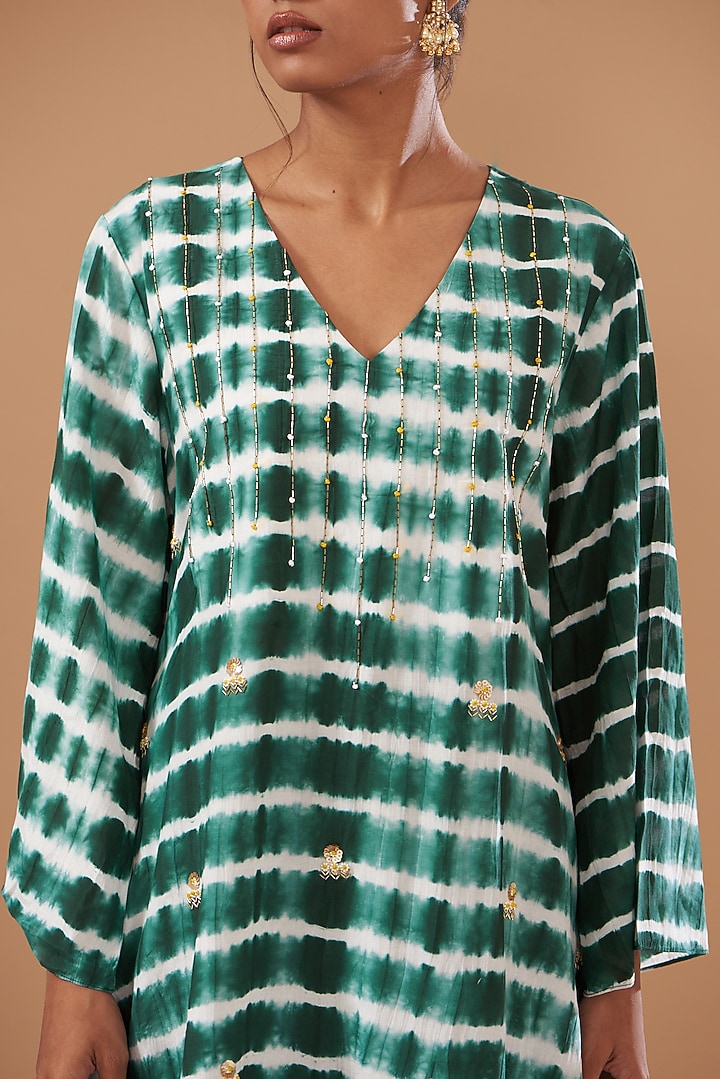 Green Cotton Silk Printed Kurta Set by The Pot Plant at Pernia's Pop Up Shop