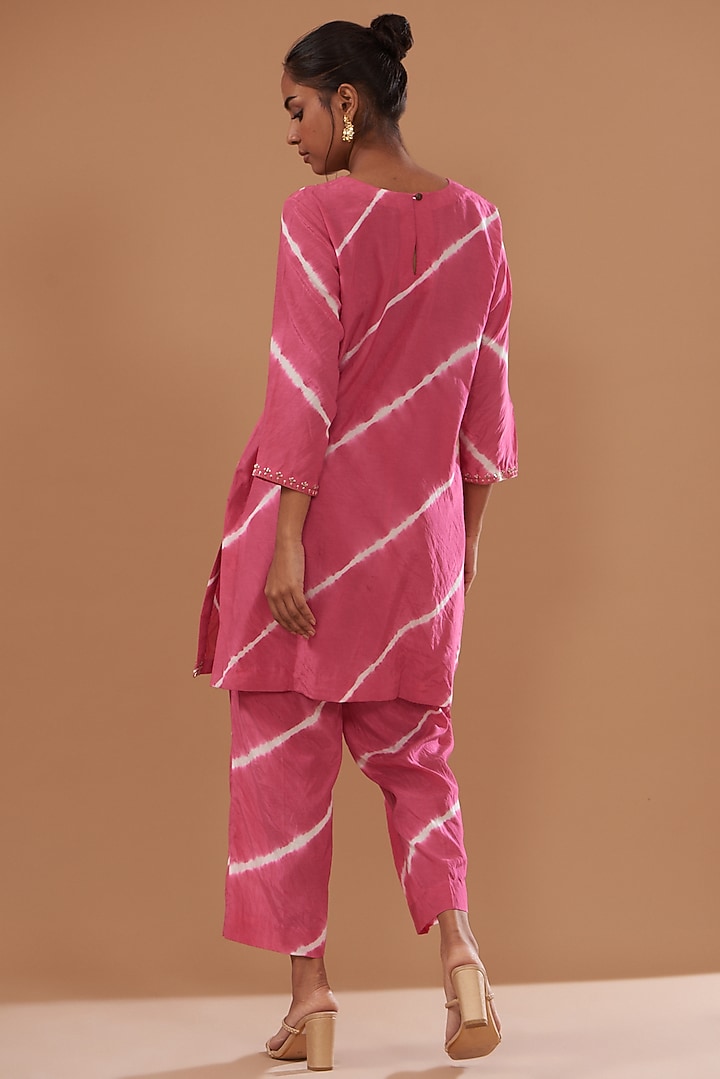 Pink Cotton Silk Printed & Embroidered Kurta Set by The Pot Plant at Pernia's Pop Up Shop