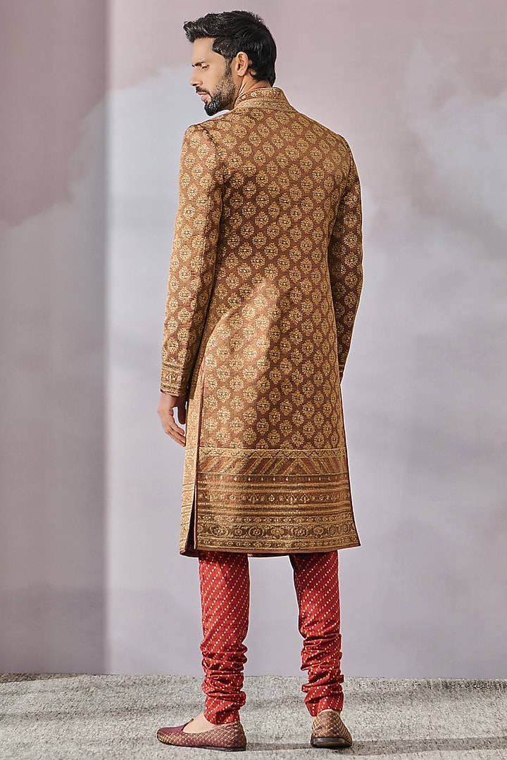 Gold Georgette Printed Groom Sherwani Set by Tarun Tahiliani Men at Pernia's Pop Up Shop