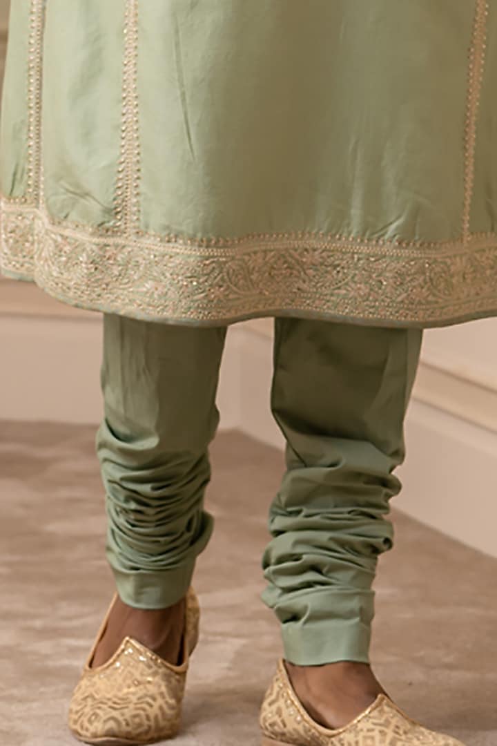 Jade Spun Silk Zardosi Embroidered Kurta Set by Tarun Tahiliani Men at Pernia's Pop Up Shop