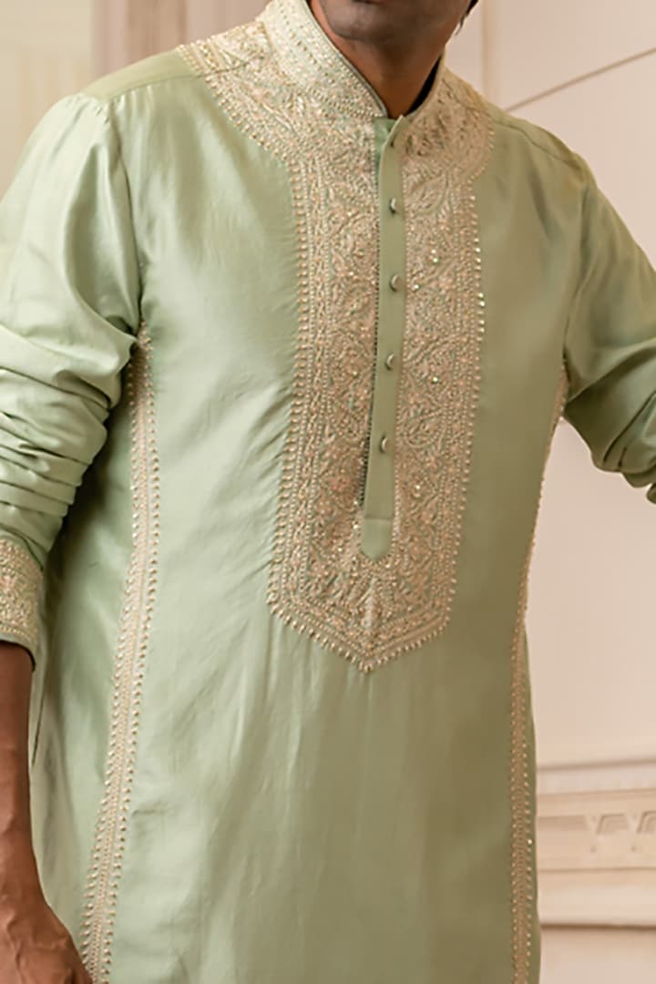 Jade Spun Silk Zardosi Embroidered Kurta Set by Tarun Tahiliani Men at Pernia's Pop Up Shop
