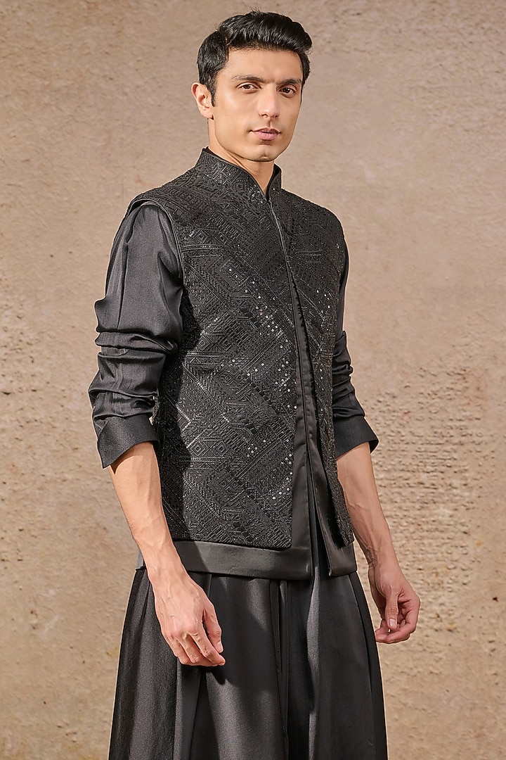 Black Georgette Sequin Embroidered Waistcoat Set by Tarun Tahiliani Men at Pernia's Pop Up Shop