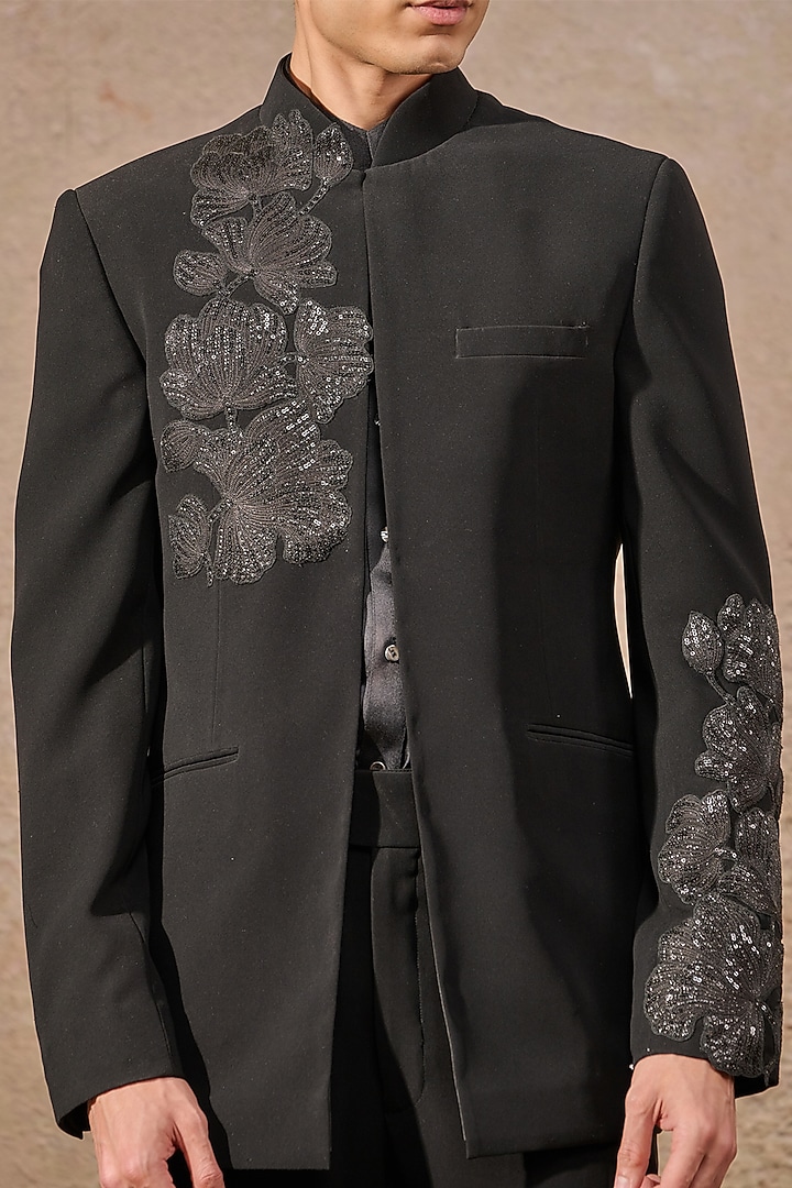 Black Japanese Crepe Patch Work Groom Bandhgala Set by Tarun Tahiliani Men at Pernia's Pop Up Shop