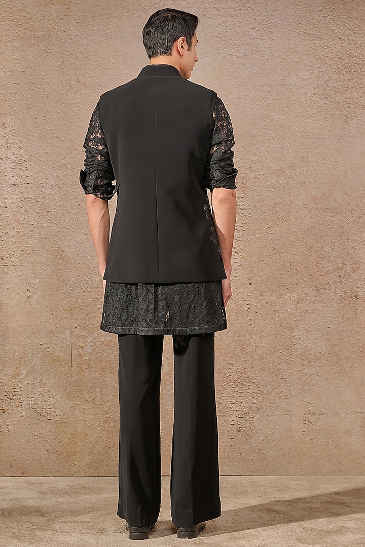 Black Japanese Crepe Sequin Embroidered Waistcoat Set by Tarun Tahiliani Men at Pernia's Pop Up Shop