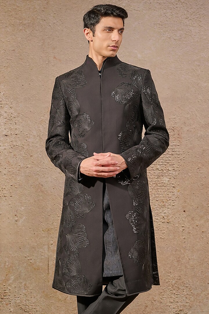 Black Georgette Thread Embroidered Groom Sherwani Set by Tarun Tahiliani Men at Pernia's Pop Up Shop