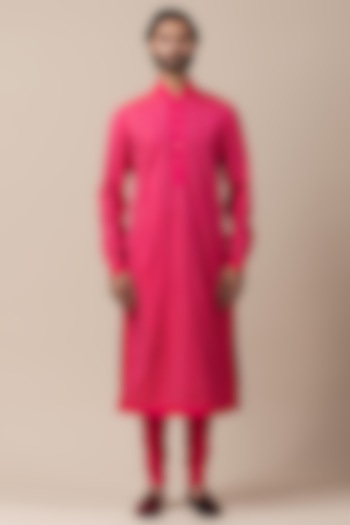 Fuchsia Silk Kurta Set by Tarun Tahiliani Men at Pernia's Pop Up Shop