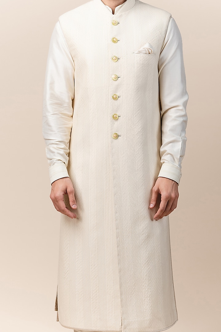 Buy Tarun Tahiliani Men Ivory Sherwani With Textured Thread Work At Perniaspopupshopmen 2023 