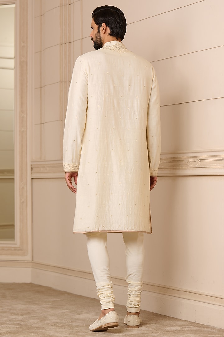 Ivory Spun Silk & Moonga Satin Embroidered Kurta Set by Tarun Tahiliani Men at Pernia's Pop Up Shop