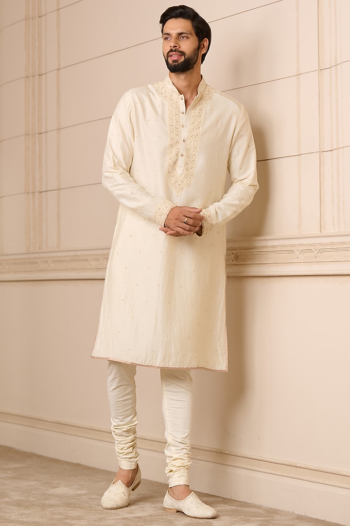 Ivory Spun Silk & Moonga Satin Embroidered Kurta Set by Tarun Tahiliani Men at Pernia's Pop Up Shop