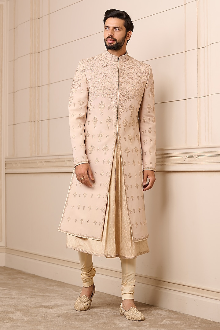 Ivory Jacquard & Georgette Hand Embroidered Groom Sherwani Set by Tarun Tahiliani Men at Pernia's Pop Up Shop