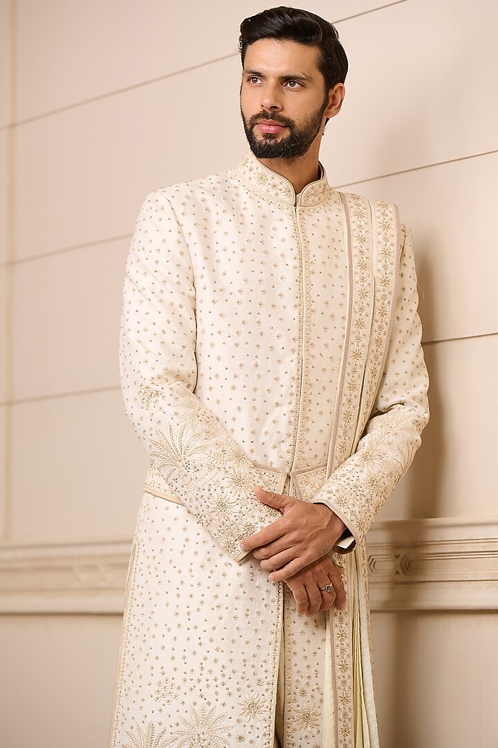 Ivory Raw Silk Hand Embroidered Groom Sherwani Set by Tarun Tahiliani Men at Pernia's Pop Up Shop