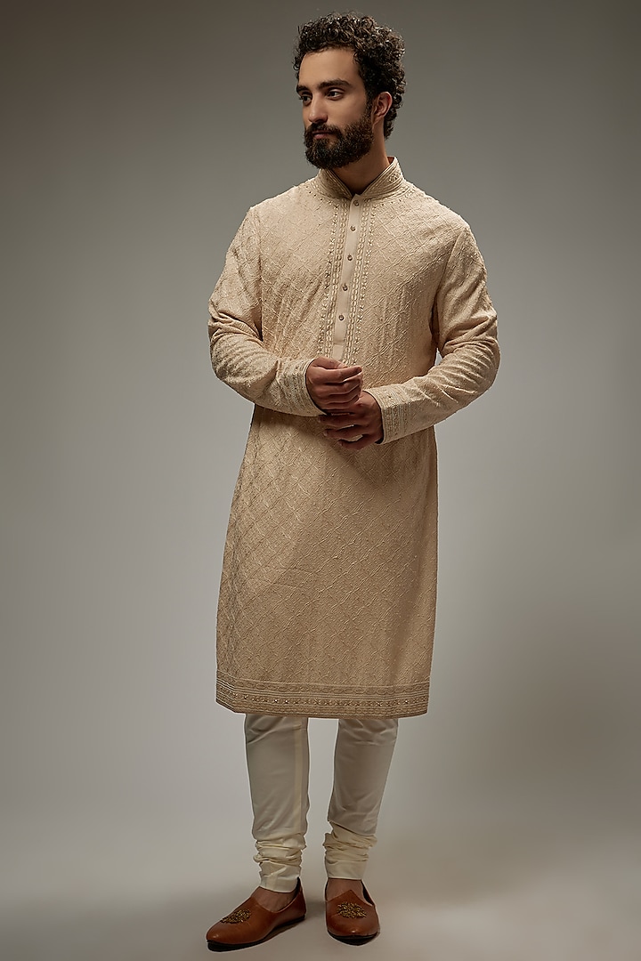 Ivory Silk Embroidered Kurta Set by Tarun Tahiliani Men at Pernia's Pop Up Shop