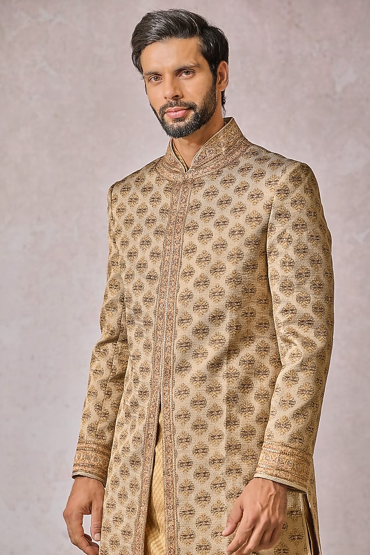 Ivory Dana Georgette Printed Groom Sherwani Set by Tarun Tahiliani Men at Pernia's Pop Up Shop