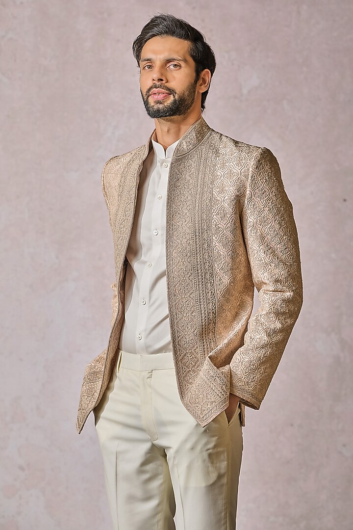 Salmon Raw Silk Embroidered Groom Bandhgala Set by Tarun Tahiliani Men at Pernia's Pop Up Shop