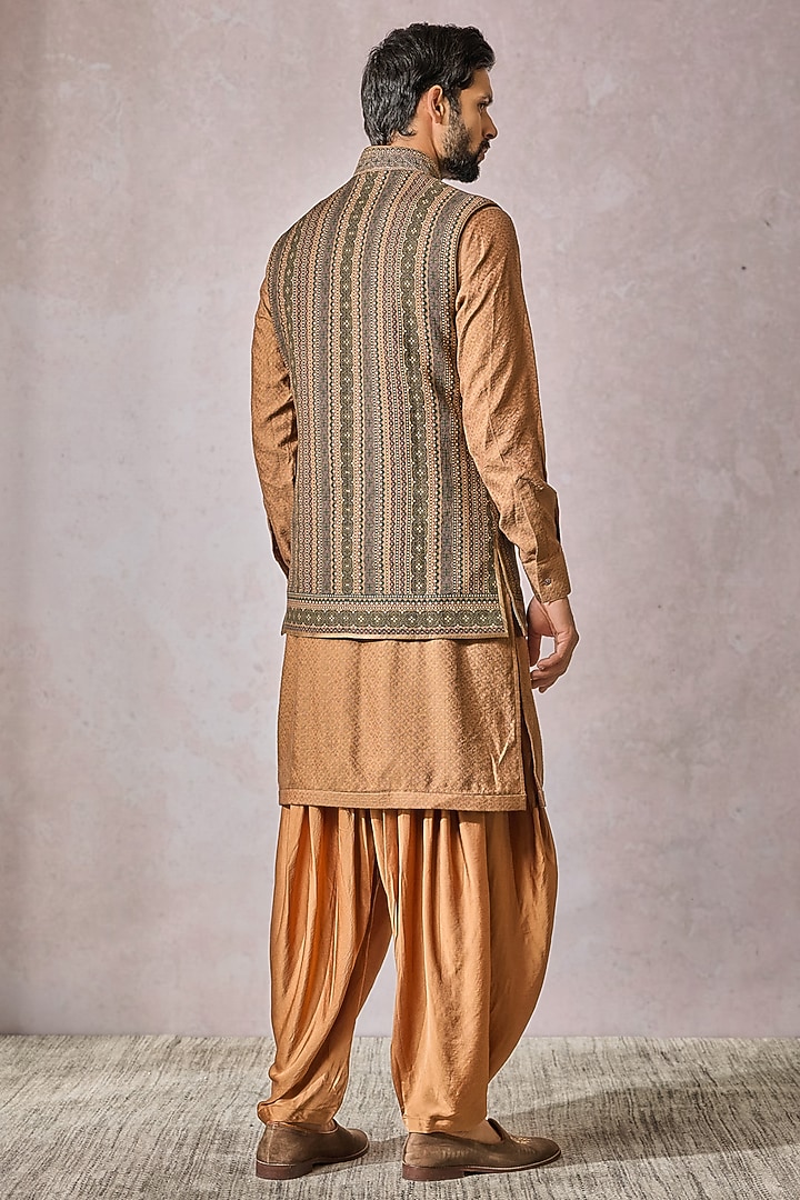 Multi-Colored Linen Printed & Embroidered Bundi Jacket by Tarun Tahiliani Men at Pernia's Pop Up Shop