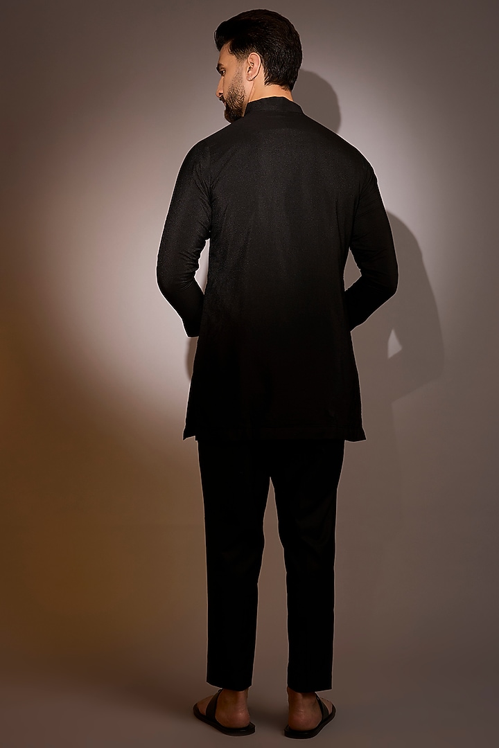 Black Cotton Tussar Embroidered Kurta Set by Tarun Tahiliani Men at Pernia's Pop Up Shop
