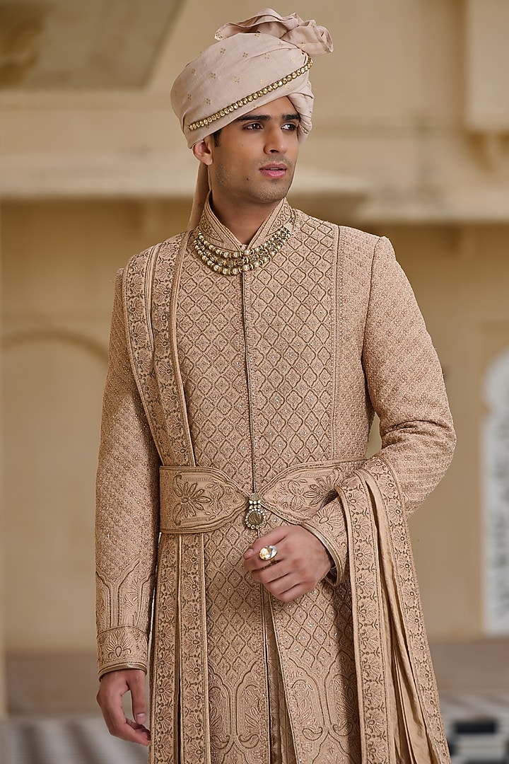 Gold Georgette Zari & Thread Embellished Groom Sherwani Set by Tarun Tahiliani Men at Pernia's Pop Up Shop